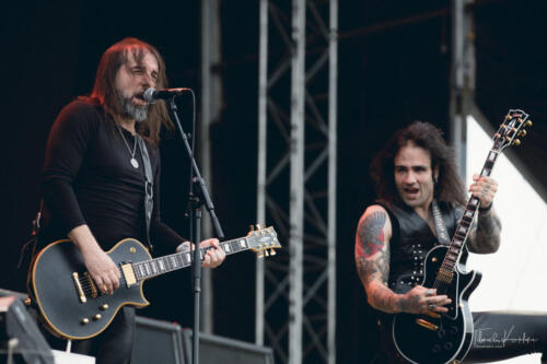 b.RottingChrist_09