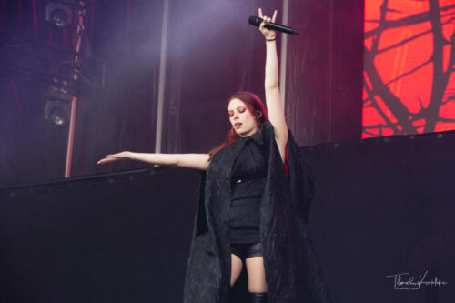 c.Beyond the black_01 (13)