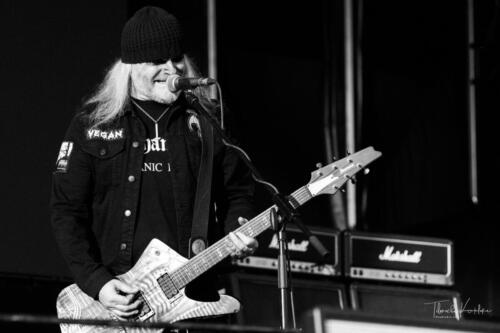 c.Triptykon_03